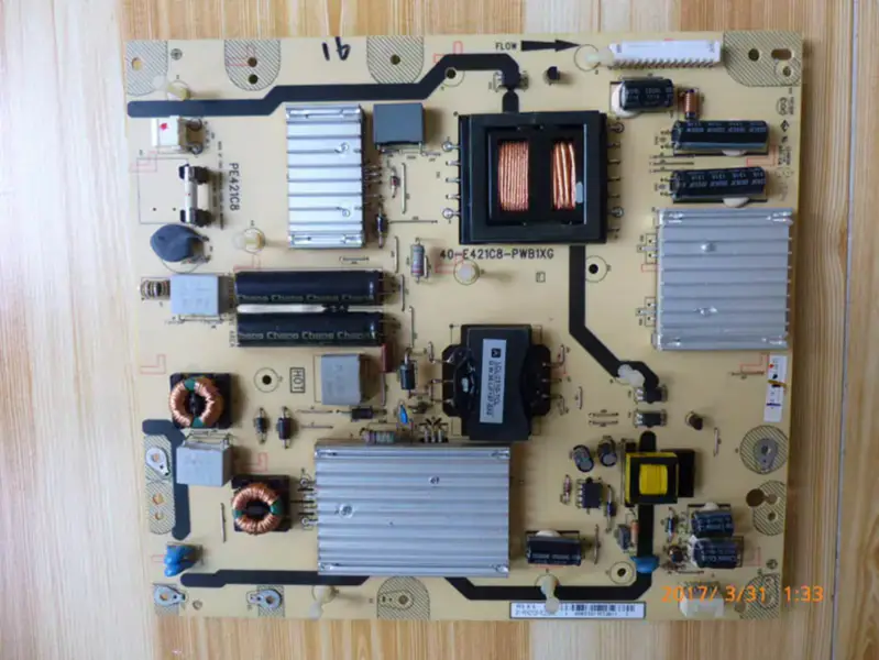 Carte d'alimentation TCL L46V7600A-3D L46F3500A-3D 40-E421C8-PWB1XG PE421C8