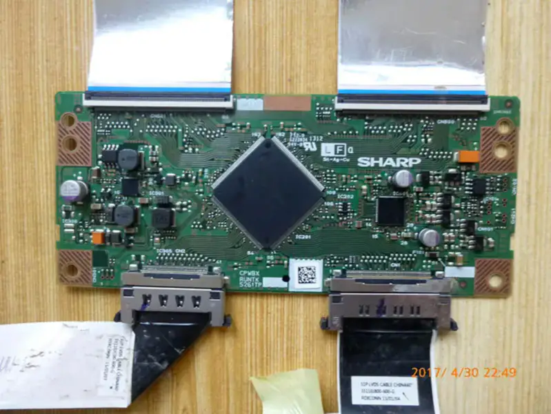 Skyworth 60E610E logic Board CPWBX RUNTK 5261TP lcd JE600D3LB4N