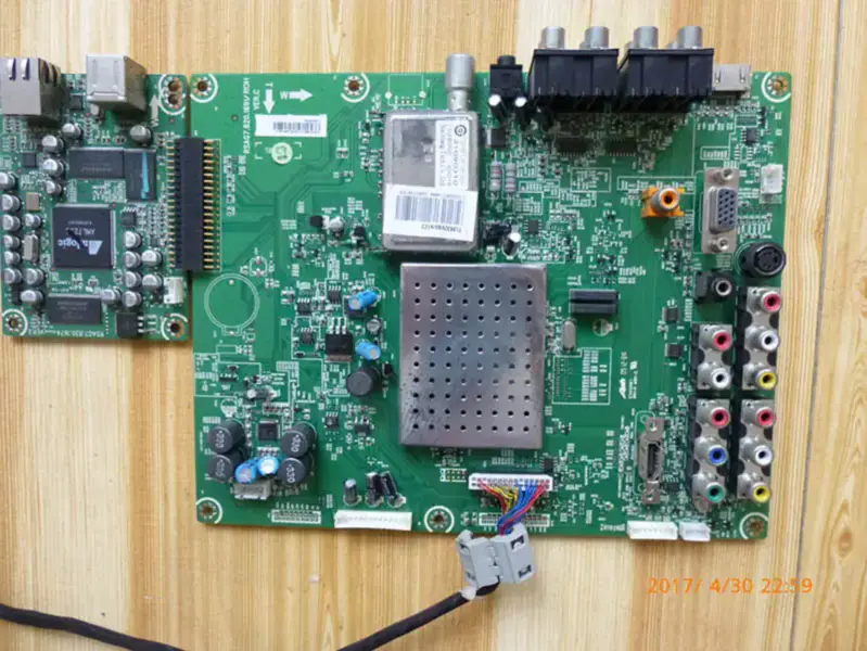Hisense TLM32V88 Board RSAG7.820.1691 lcd V315B3-LN1