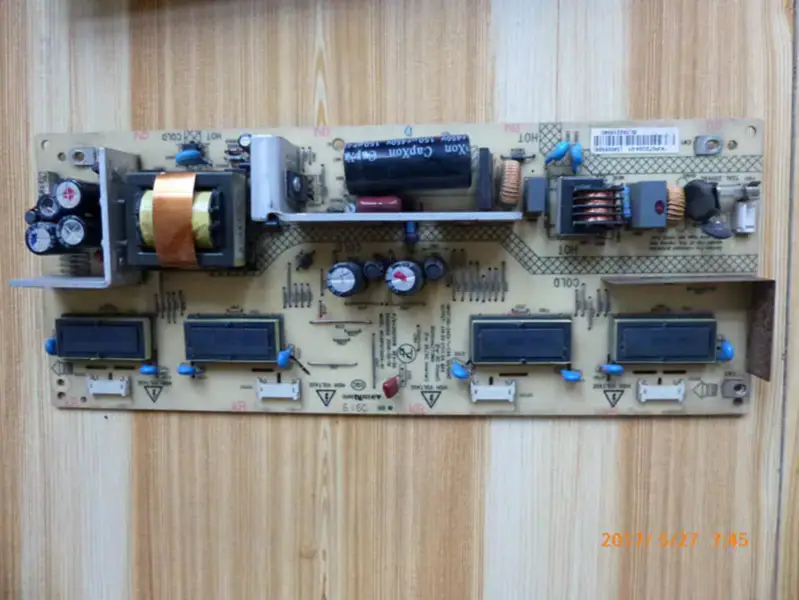 Carte d'alimentation KONKA LC32HS62B 35013916/34005565 35012402 KIP072U04-01