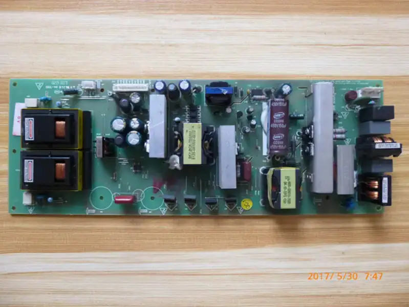Carte d'alimentation Skyworth 32K05HR 5800-P32ALK-0100 168P-P32ALK-10