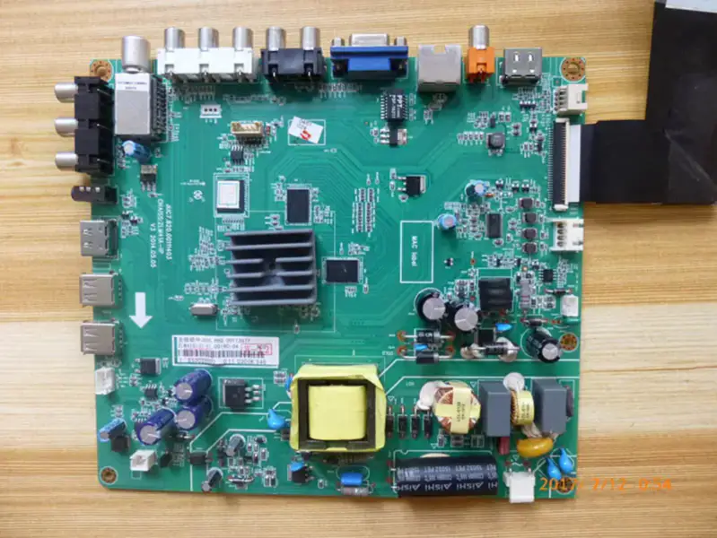 changhong LED32C2080I LED32C2J Board JUC7.820.00111403 LCD board