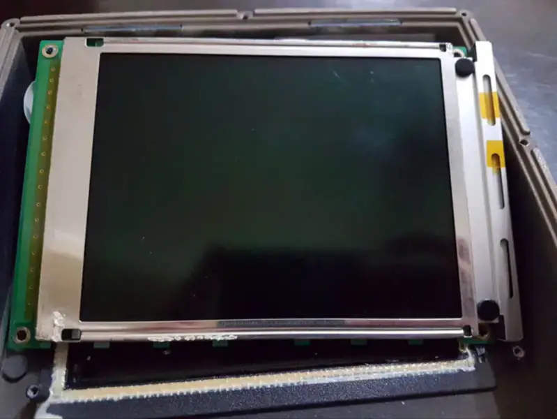 Carte LCD LMBGAT032HCK