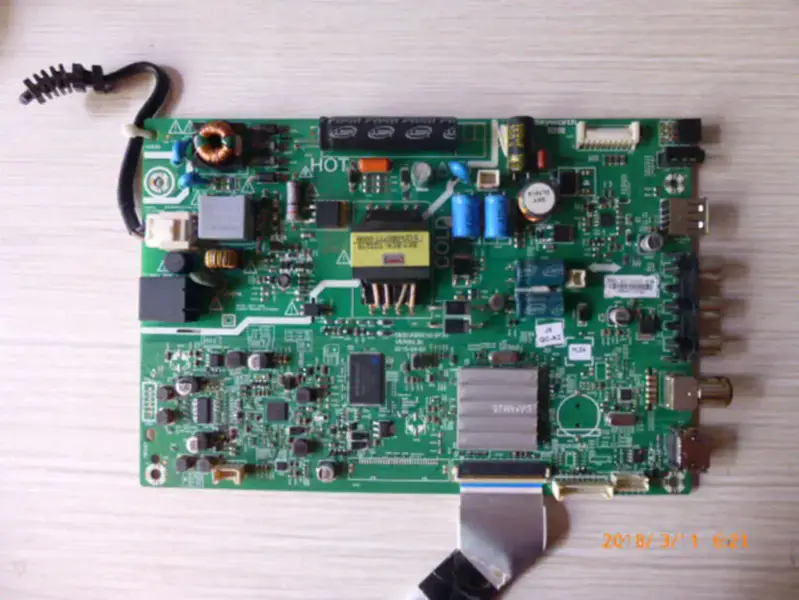 Carte Skyworth 32E3000 avec carte LCD RDL320HY