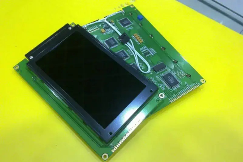Carte LCD G242CX5R1ACS G242CX5R1A0S