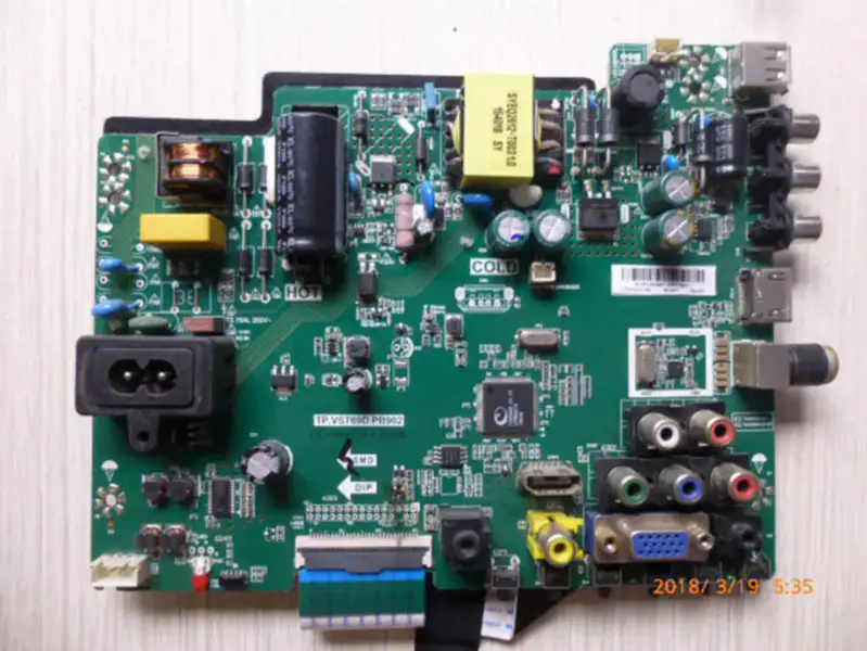 Carte Haier LD32U3100 TP.VST69D.PB902 avec lcd BOEI320WX1