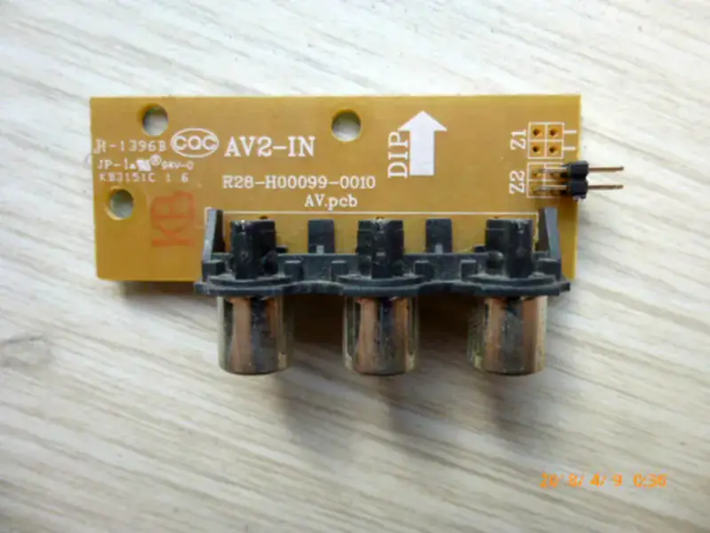 Carte AV ROWA 32L50 R28-H00099-0010