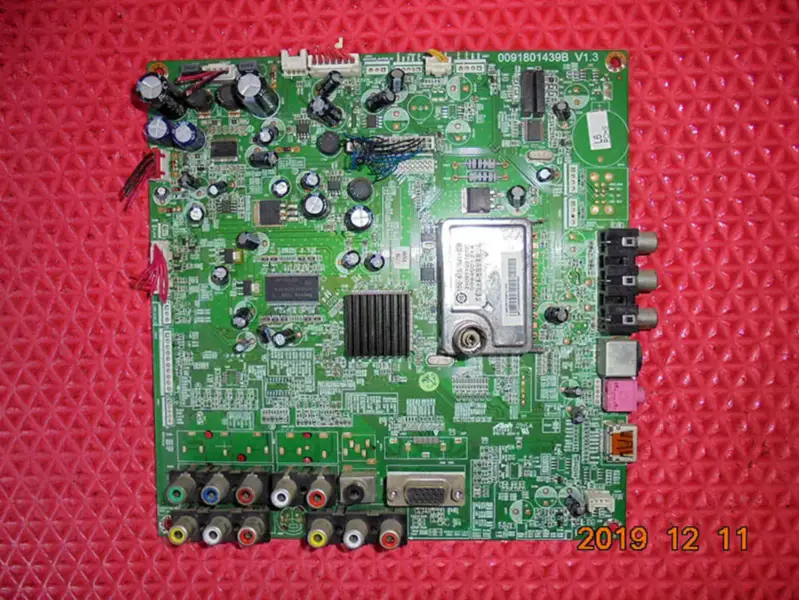 Haier L26K1A avec carte 0091801439B V1.3 lcd M260TWR1