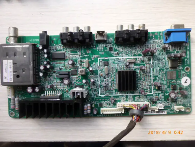 ROWA LCD26P01A Board 28-A00093-0120 lcd M260TWR1