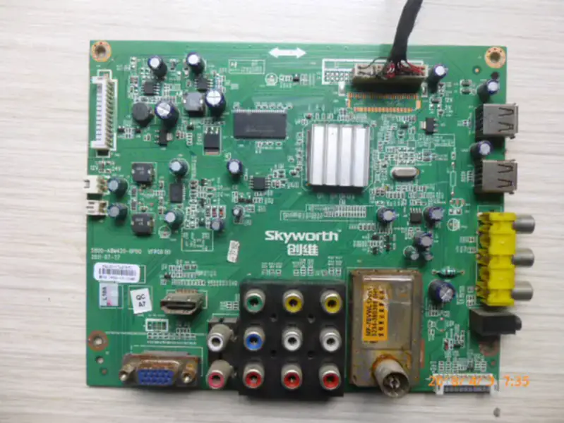 Skyworth 26E61HE Board 5800-A8M420-0P00 with SEL260V2-S03C