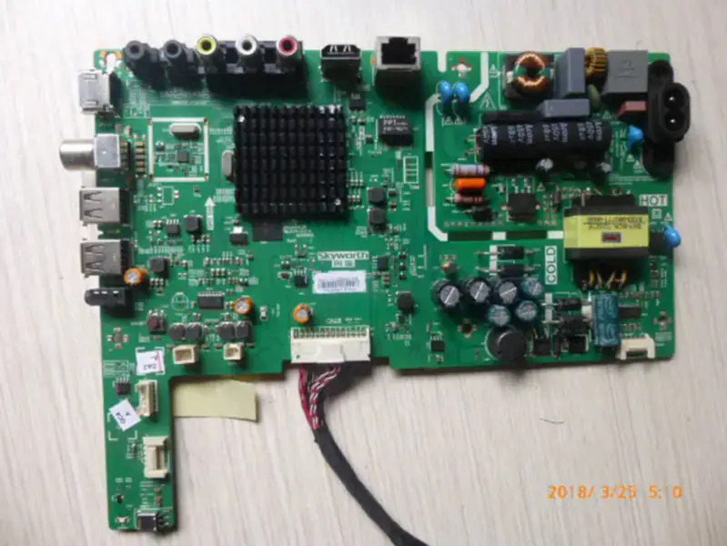 Carte LCD Skyworth 32E3 5800-A8S450-0P00 LCD SDL320HY