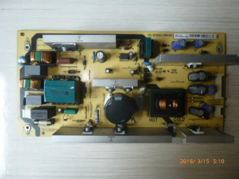 Carte d'alimentation TCL L26M9B 40-IP3235-PWA1XG 08-1P3235A-PW300AA