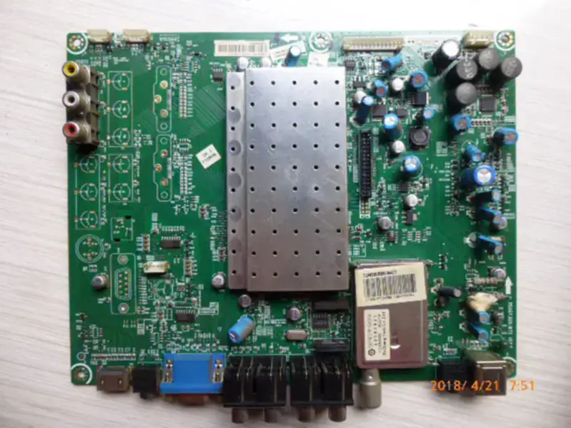 Carte LCD Hisense TLM26V86K 26 pouces