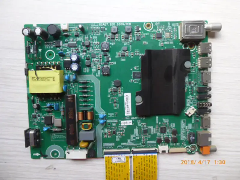 Carte LCD Hisense LED43K3100 RSAG7.820.6609 HD426DF-F51