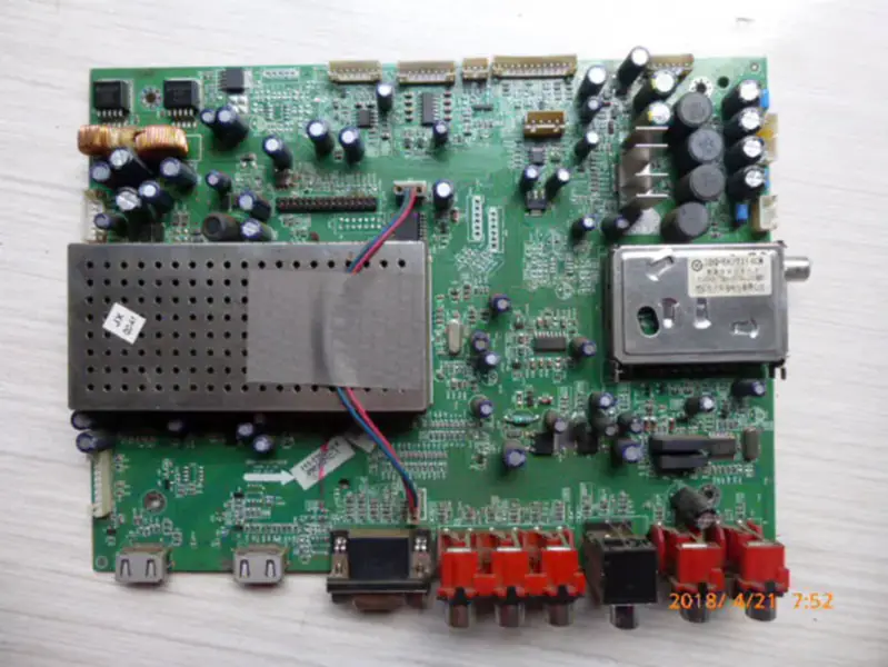 Carte Skyworth 32L08HR 5800-A8K220-0040-0030 LCD V315B3-L01