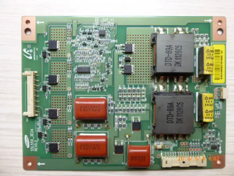 Hisense LED55T36GP carte de rétro-éclairage carte d'inverseur carte de pilote SSL550-3E2A REV0.2