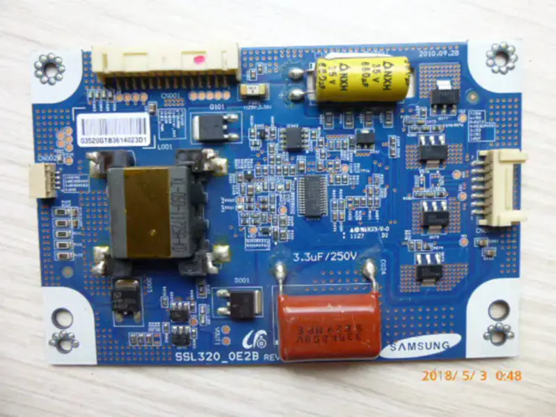 Changhong LED32860iX LCD 32 pouces avec carte