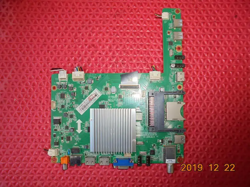 Changhong UD42C6080ID de 42 pouces avec carte de pilote