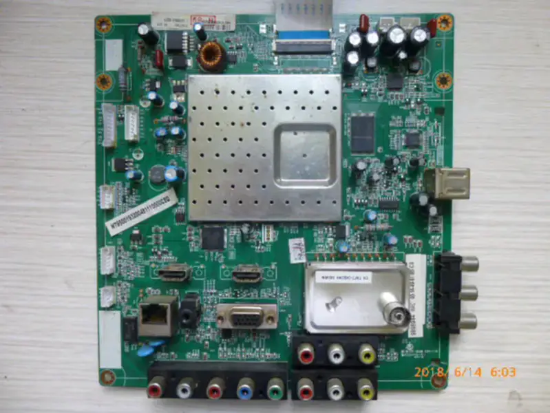 Changhong 3D47790i carte JUC7.820.00042375 lcd LC470WUE