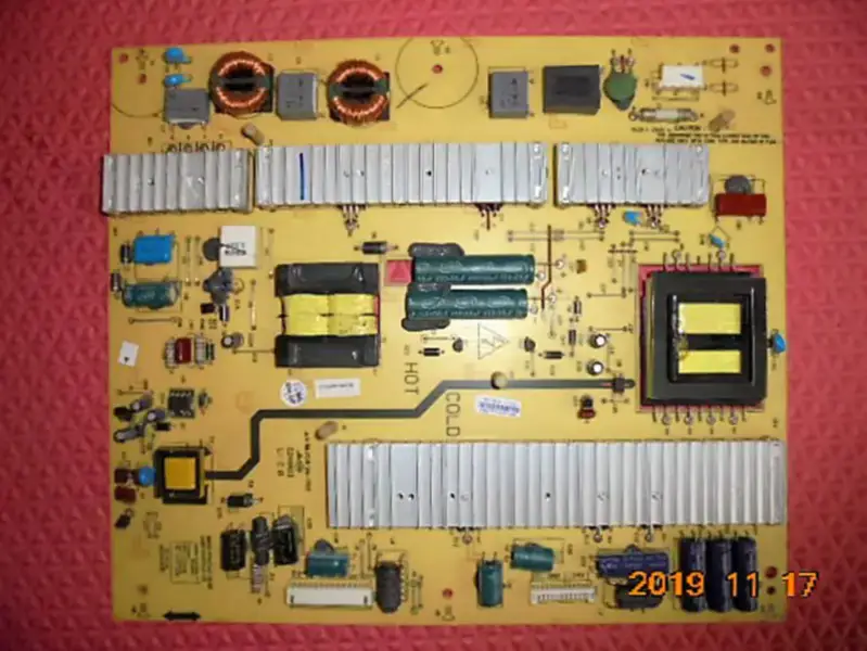 Carte d'alimentation Skyworth 42E96RA 5800-P42TLK-0160 168P-P42TLK-15