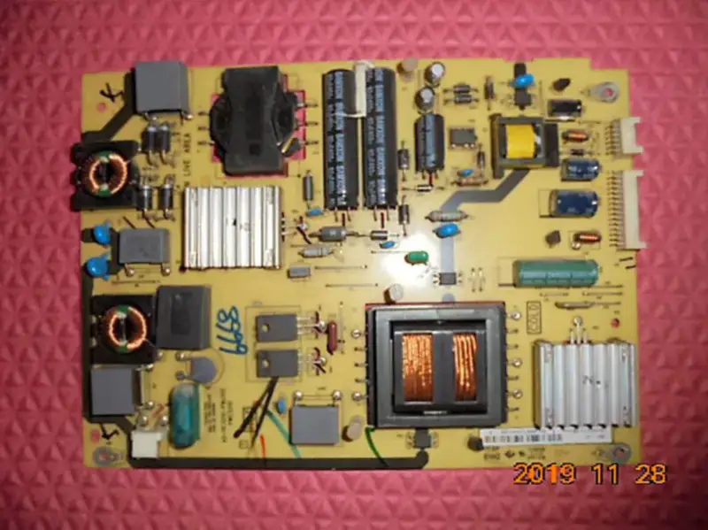Carte d'alimentation ROWA LED32C200E LED32C800I 40-PE3210-PWJ1XG PWE3210