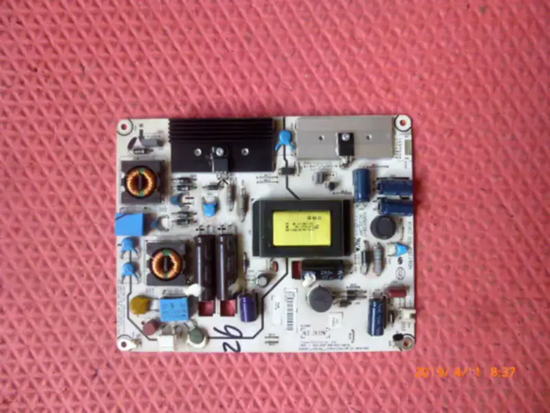 Carte d'alimentation Hisense LED26K11 RSAG7.820.4561 HLE-2632WF