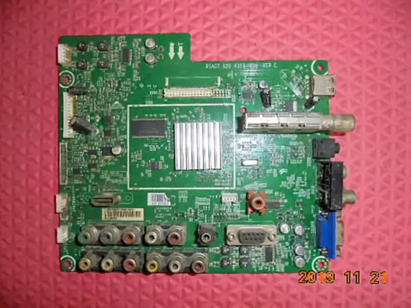 Hisense TLM32V66C Board RSAG7.820.4313 lcd LC320WXE(SB)(V2)