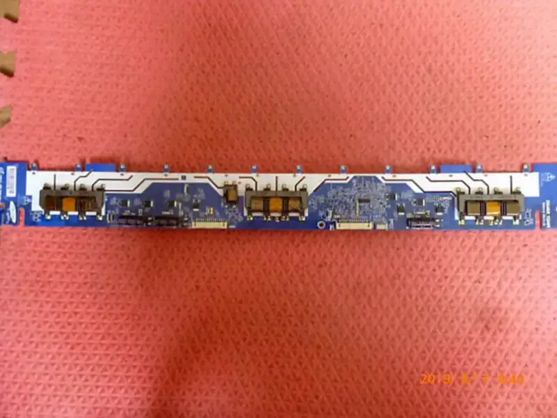 Toshiba 46F155C 46K100C TCL L46F11 carte de rétro-éclairage de carte d'inverseur SSI460-12A01