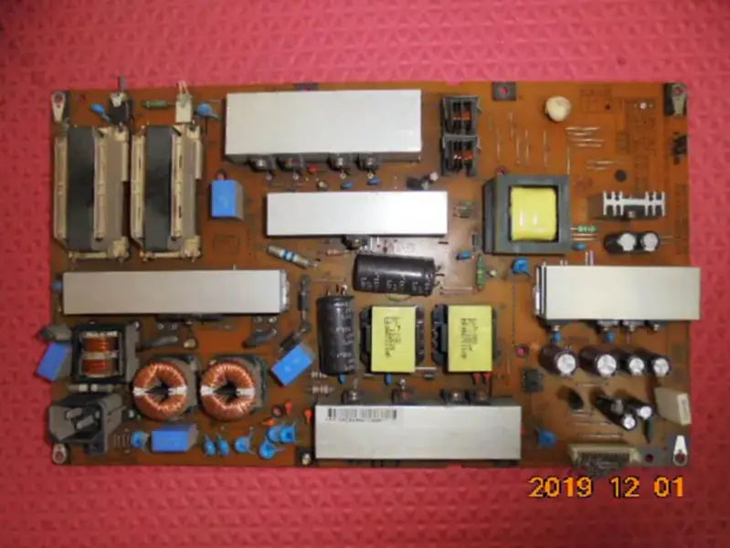 Carte d'alimentation LG 47LD450C-CA 47 pouces