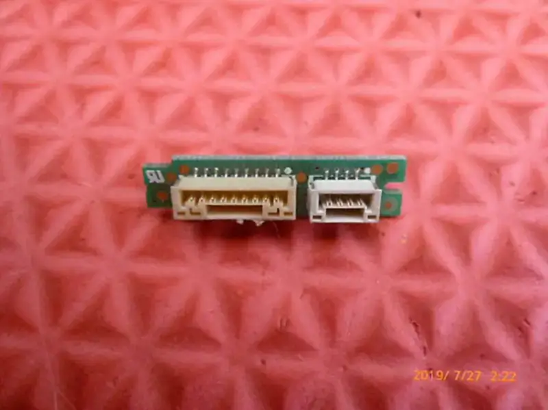 Hisense LED32K300 32 inch board RSAG7.820.4739