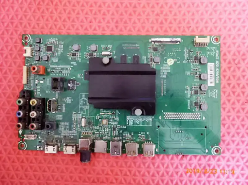 Hisense LED43K5100U Carte RSAG7.820.6299 LCD HD426DU-B51/S2