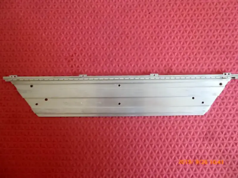 Hisense LED32K300 32 pouces SSY-1111609-C