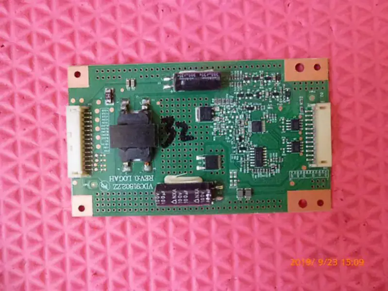 Skyworth 32E20RF Risun LED3207 INVERTER Board VDC91802.ZZ REV 0.L0GAH
