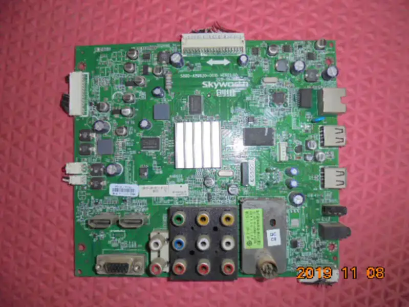 Skyworth 26E62RN Board 5800-A8M620-0010 lcd SEL260V2-S00C