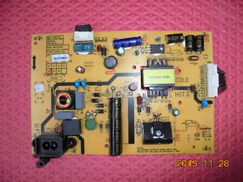 Carte d'alimentation Skyworth 32E660C 168P-L2L022-00 5800-L2L022-0000