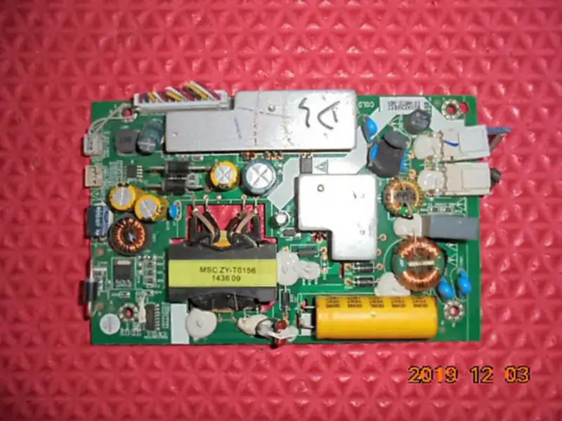Carte d'alimentation Philips 32PAL5358/T3 TV3209-ZC02-01 303C3209062