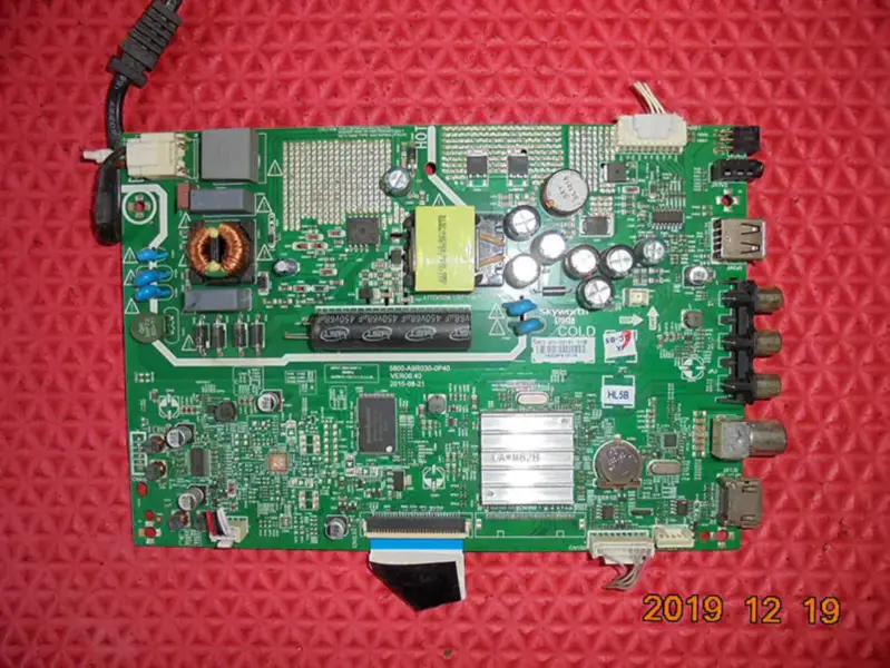 Carte Skyworth 32E361S lcd SDL320HY