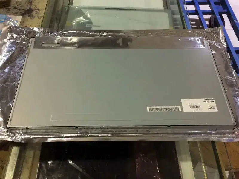 LG Display LM215WF3-SLM1 LCD