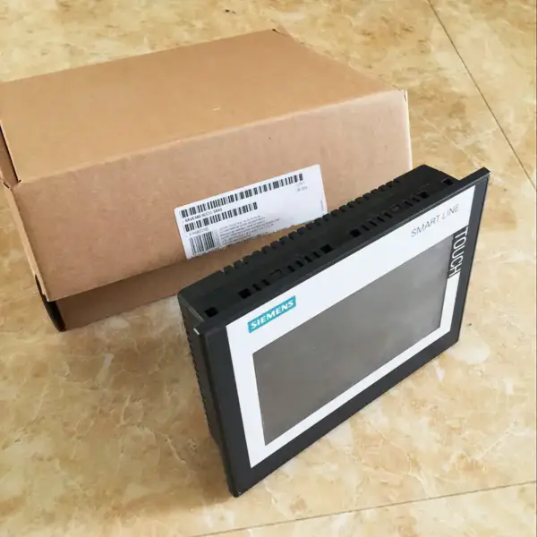 Pour Plc Siemens avec garantie Simatic Hmi Tp700 contrôleur de Module de confort 6av2124-0gc01-0ax0 à vendre