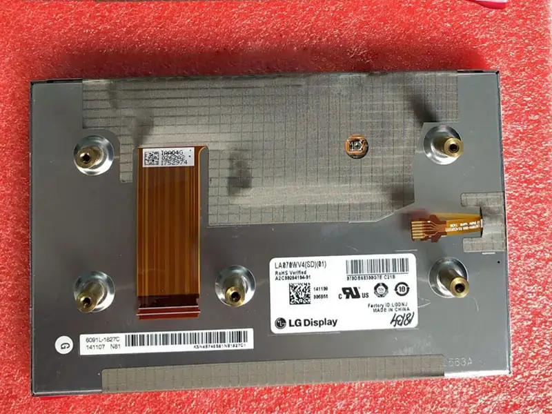 Display LG LA070WV4-SD01 LCD
