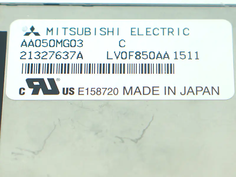 Remplacement du panneau LCD AA050MG03 Mitsubishi pour application industrielle