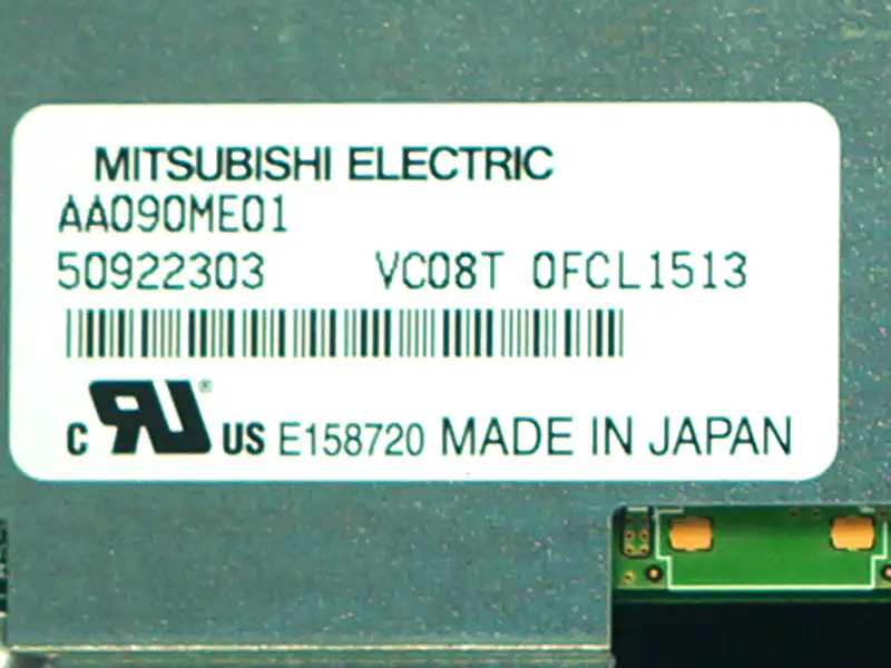 Remplacement du panneau LCD Mitsubishi AA090ME01
