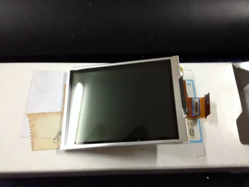 Remplacement de la dalle LCD SONY ACX358AKQ-3