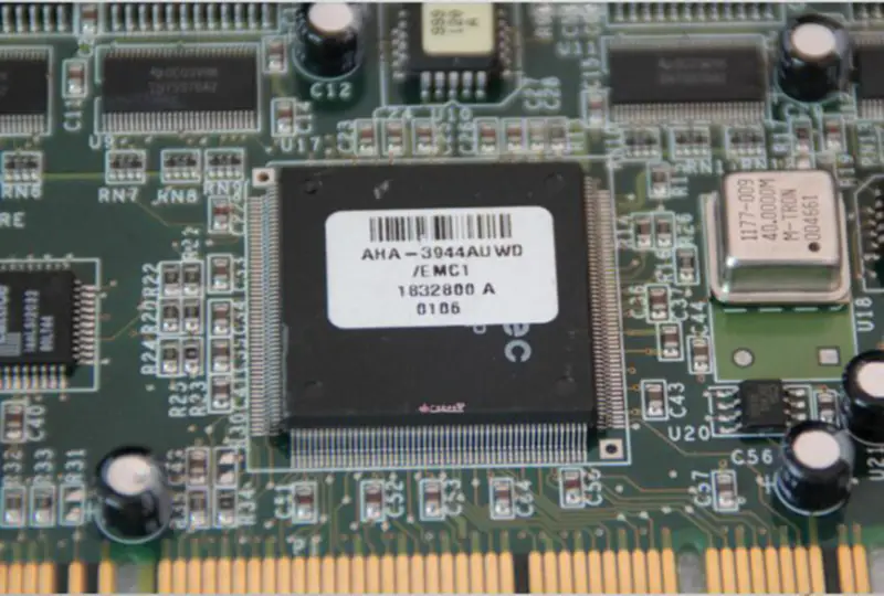 Carte Adaptec SCSI AHA-3944AU Carte mère industrielle WD
