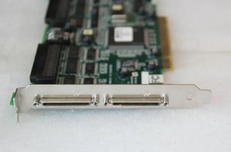 Carte Adaptec SCSI AHA-3944AU Carte mère industrielle WD