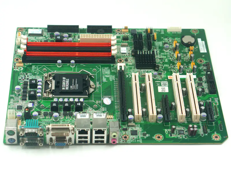 Carte mère industrielle Advantech AIMB-780 REV.A1 AIMB-780QG2