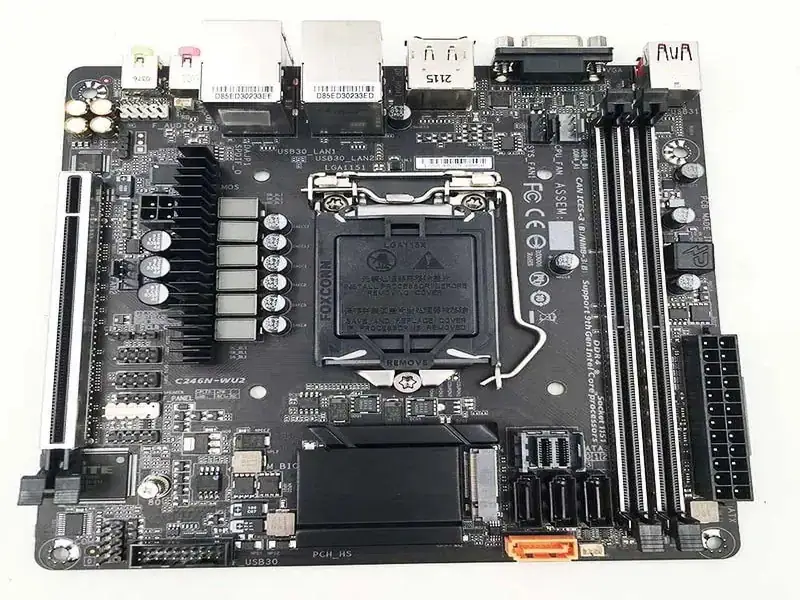 Carte mère Gigabyte C246N-WU2
