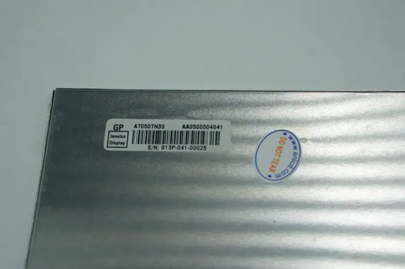 Remplacement du panneau LCD AT050TN33 V.1 Innolux