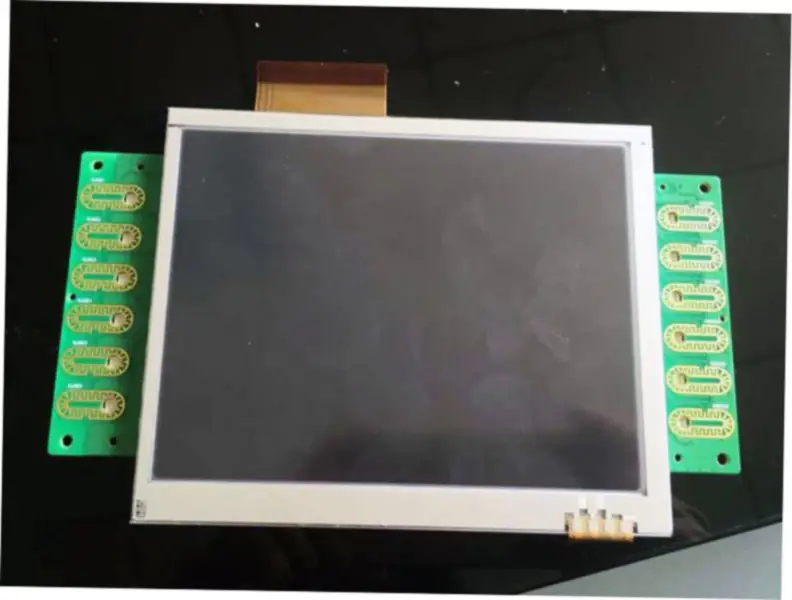 Innolux AT056TN52 V.4 LCD