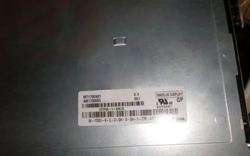 Remplacement du panneau LCD MT170EN01 V9 AUO